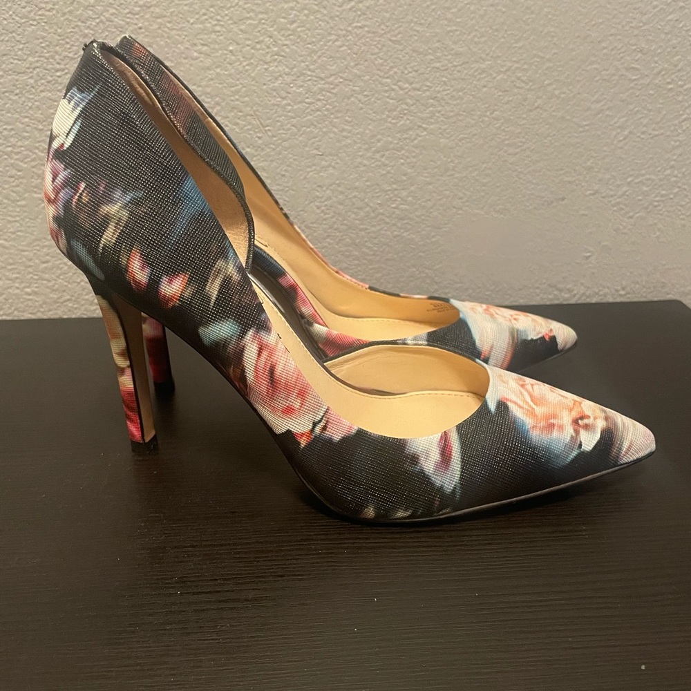 Jessica Simpson shoes in 7.5